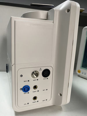 Monitor paziente multiparametrico leggero da 3,9 KG con display TFT a colori da 12,1 pollici e opzione di montaggio su carrello/parete