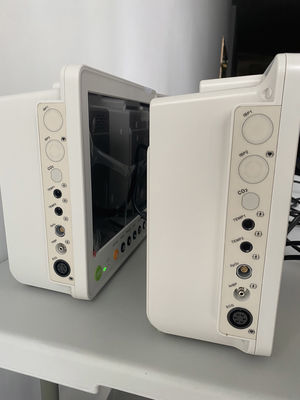 Monitor paziente portatile a 5 parametri da 12,1 pollici con 16 lingue per uso medico