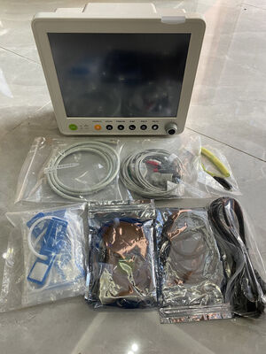 Monitor portatile multiparametro con display TFT a colori da 12,1" per il monitoraggio dei segni vitali