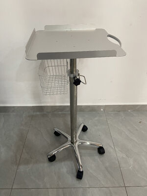 Carrello per monitor paziente in metallo dal design moderno con servizio OEM per carrello medico ospedaliero