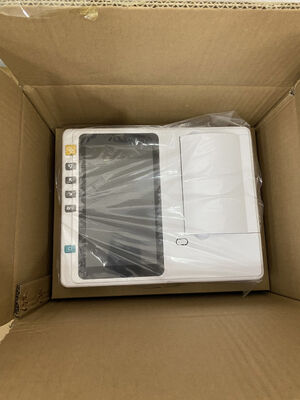 Macchina ECG digitale a 6 canali con schermo touch da 7 pollici e stampante termica per ospedali e cliniche