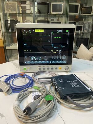 Medical Modular Electric Multi-Parameter Patient Monitor 6 parametri 12.1'' Color Touch Screen per le sale di emergenza ospedaliere